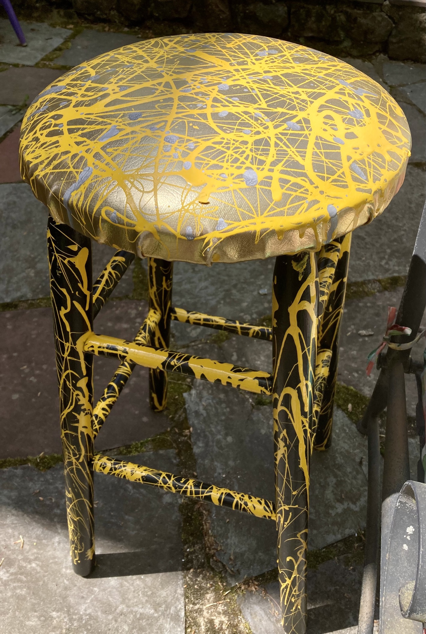 Hand_Painted_Furniture-013