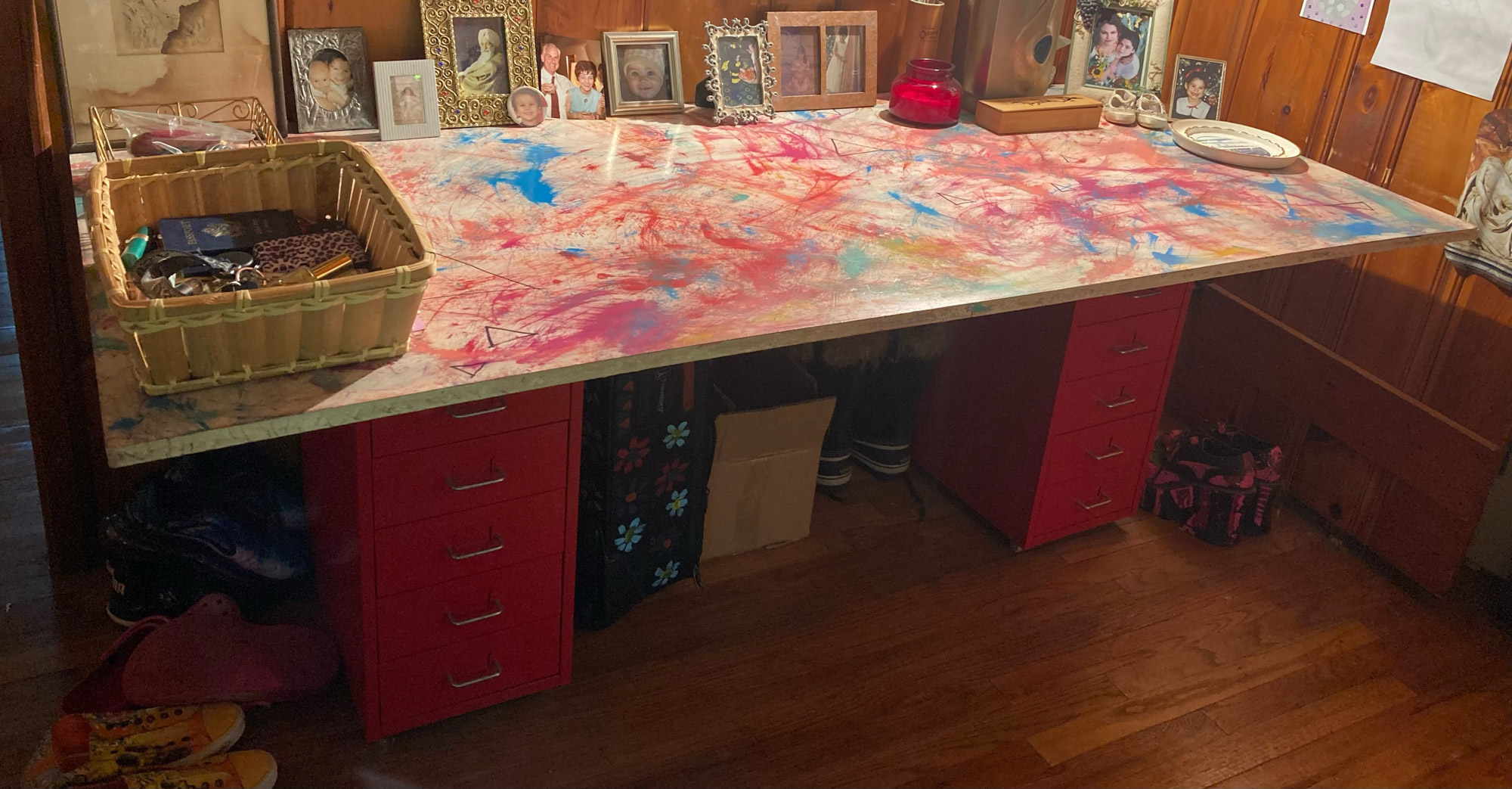 Hand_Painted_Furniture-049